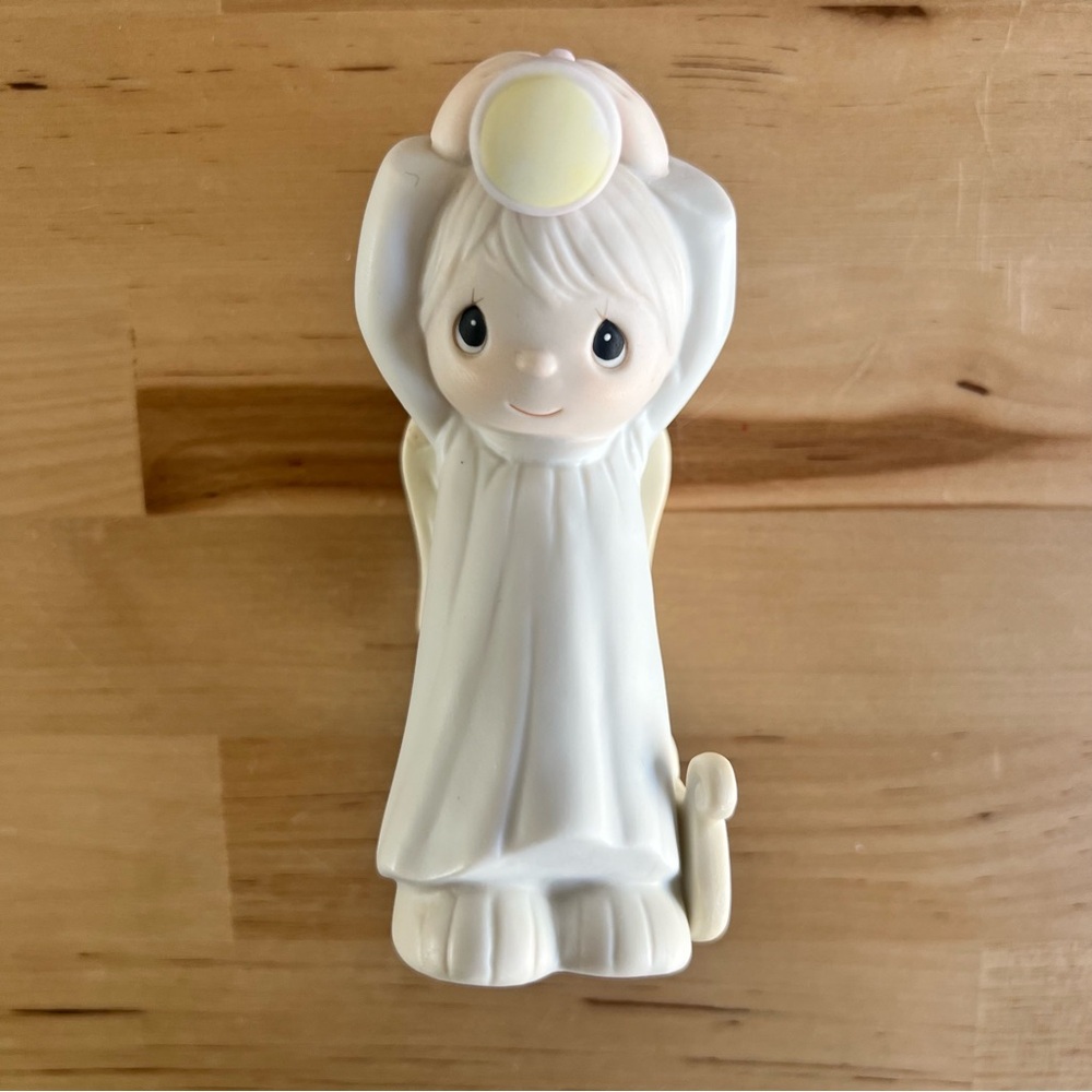 "The Heavenly Light" 1981 Precious Moments